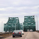 Soon we would enter Missouri over the river Mississippi on I270. The old Chain of Rocks Bridge is not in use anymore, in fact it became the longest pedestrian bridge in the world.